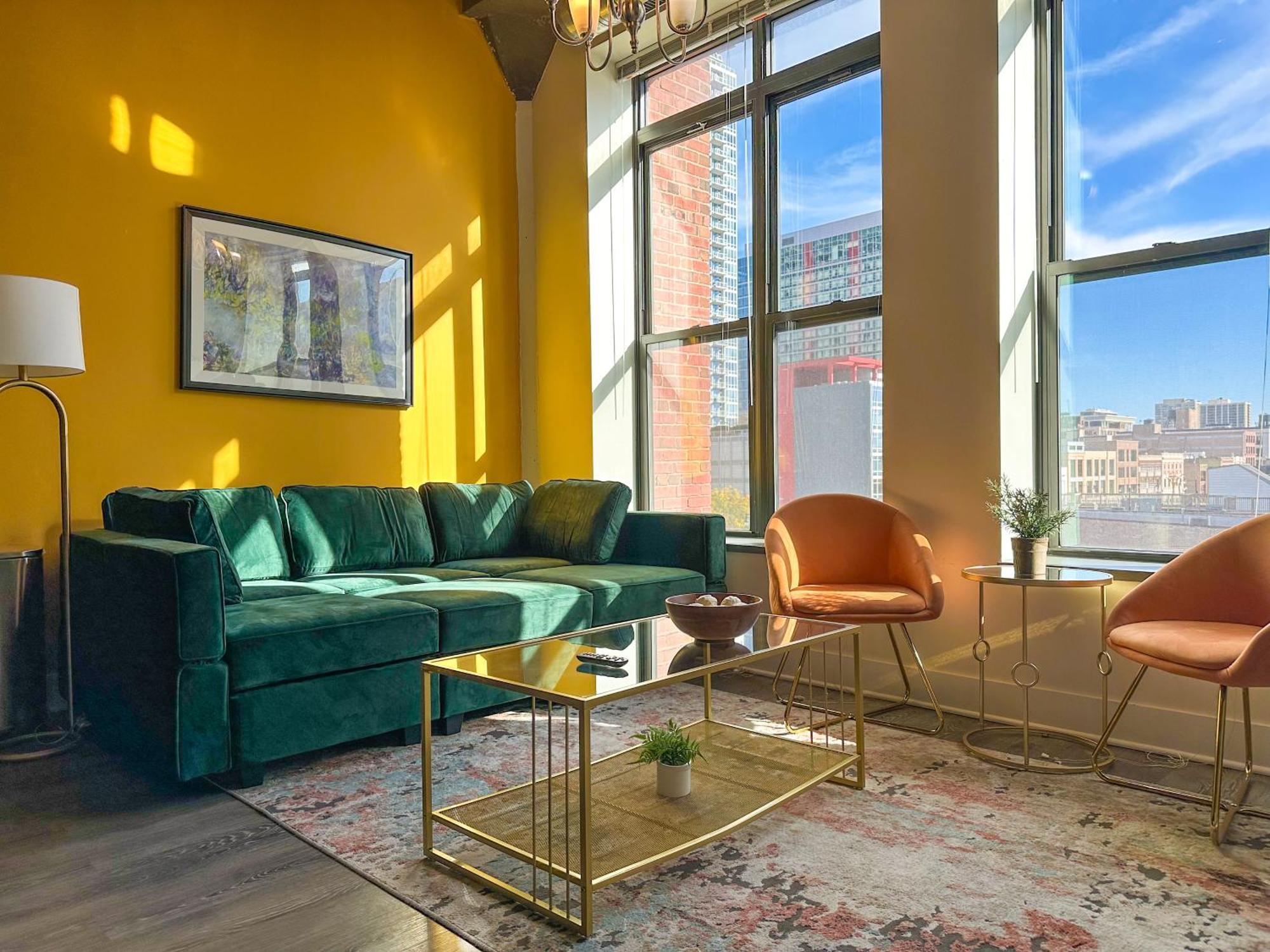Spacious 2Br Vacation Rental With City View, Optional Parking And Gym Near Mccormick Place & Downtown Chicago Attractions Экстерьер фото